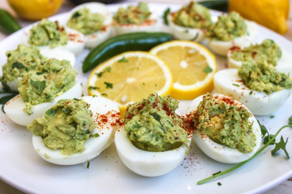 guacamole-deviled-eggs-main-600x3994