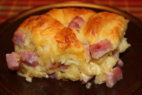 Cheesy Ham Biscuit Pull Aparts