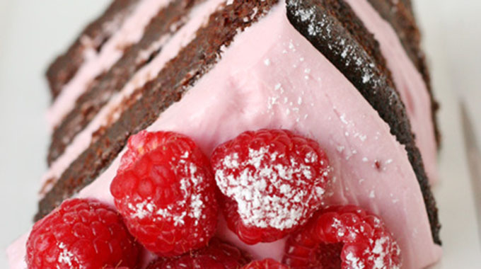 Chocolate-Raspberry-Cakea