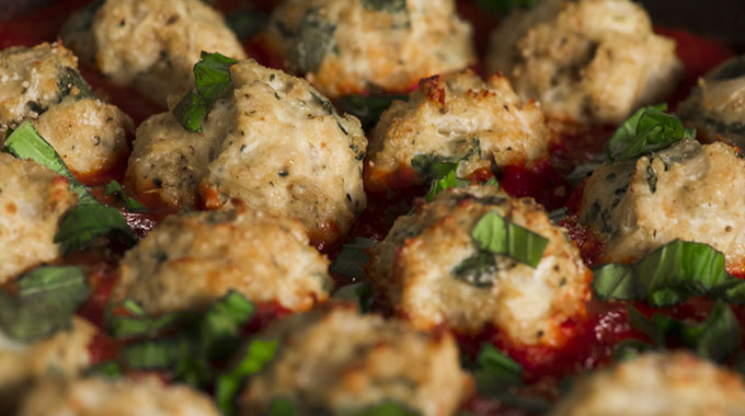 baked_chicken_and_spinach_meatballsa