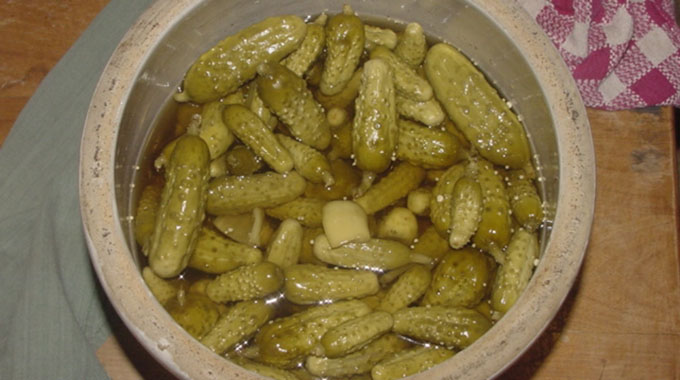 crock-picklesa