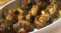 Ingredients: 16 even-sized open cup mushrooms, stalks cut level 3 tbsp corn or vegetable oil 75g unsalted butter, softened 3 cloves garlic, chopped very finely 2 tbsp fresh thyme, chopped […]