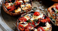 Ingredients: Garlic butter 2 tablespoons butter 2 cloves garlic, crushed 1 tablespoon freshly chopped parsley Mushrooms: 5-6 large Portobello Mushrooms, stem removed, washed and dried with a paper towel 5-6 […]